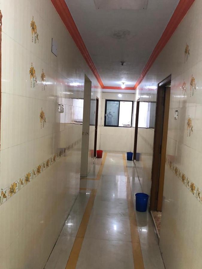Senate Regency 2*